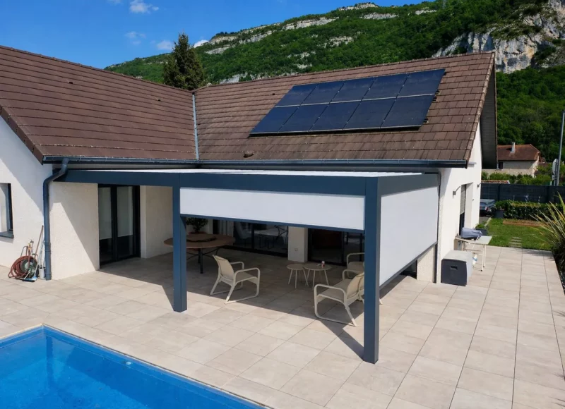 Imperium Ouvertures_Blog_pourquoi installer une pergola avant l'été