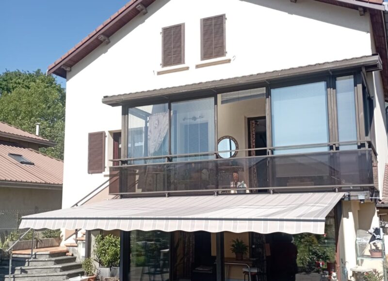 Imperium Ouvertures_Réalisations_Store banne_La Tronche_1